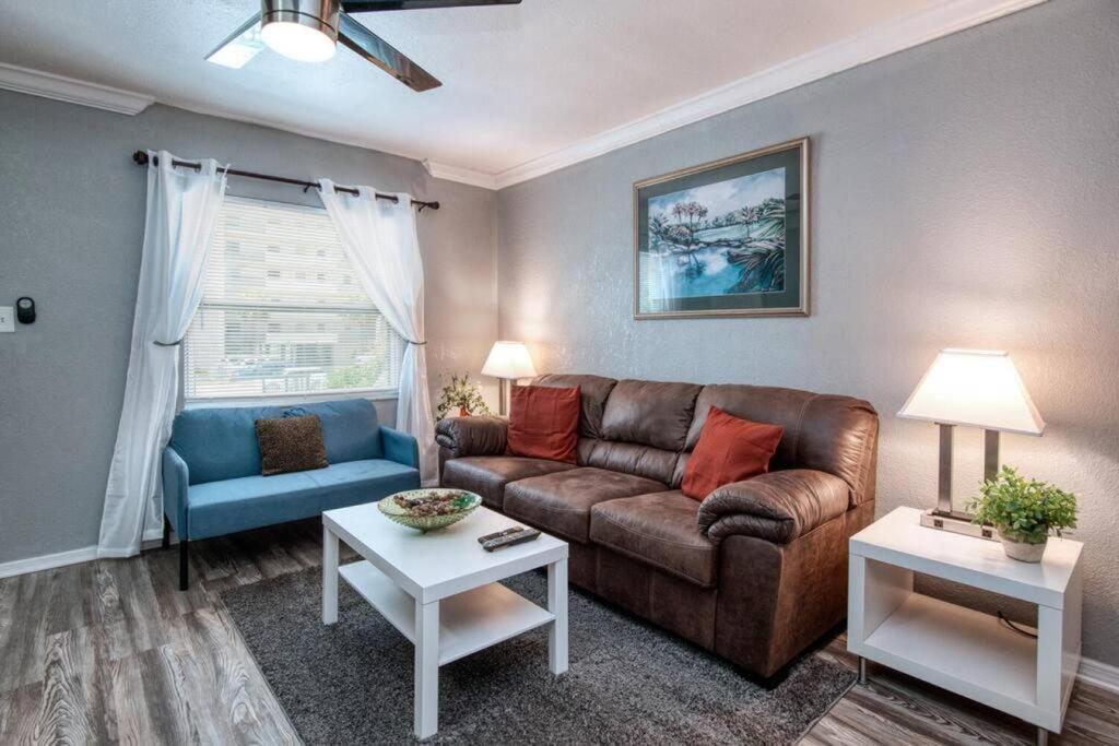 Sunset Beach Suites Of Madeira Beach! Pet Friendly Summer Getaway! Steps To Beach! - Suite 10 St. Pete Beach Exterior foto